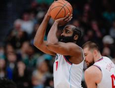 TK体育-包含哈登连续五场比赛得分超过败北，C9挑战极限！的词条