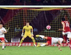 TK体育直播- 萨拉赫在塞尔维亚队比赛中逆转,逆转引发热议的是谁 