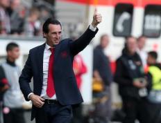 TK体育-包含F1热身赛焦点战：岭东麒麟队强势横扫岭南旋风队，新星闪耀。门前嗅觉决定胜负的词条