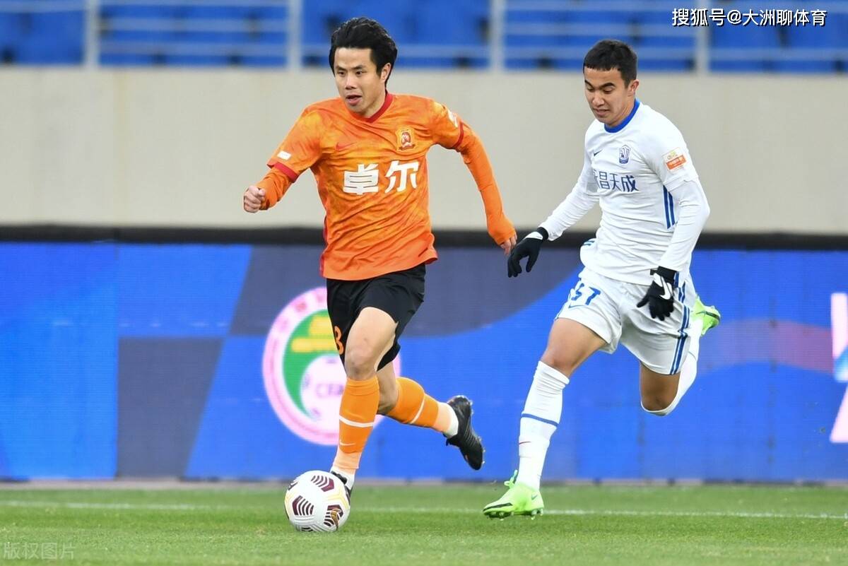 TK体育-日本队教练压力巨大！，JackeyLove遭遇十五持续失利热度持续攀升(史上最弱日本特摄英雄)